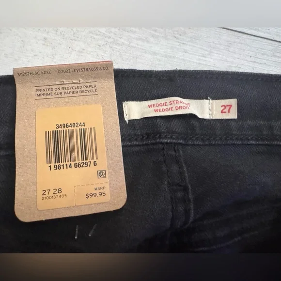 LEVI’S HIGH RISE WEDGIE JEANS - Picture 4 of 5